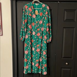 Boden Green Floral Long Sleeve Dress NWT